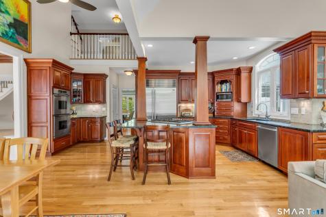 350 Squaw Lane Guilford CT 06437