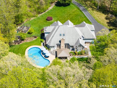 350 Squaw Lane Guilford CT 06437