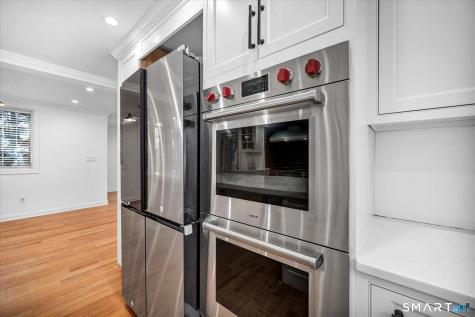 6 West Hill Drive West Hartford CT 06119
