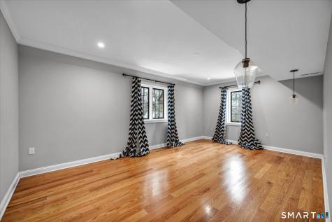 6 West Hill Drive West Hartford CT 06119