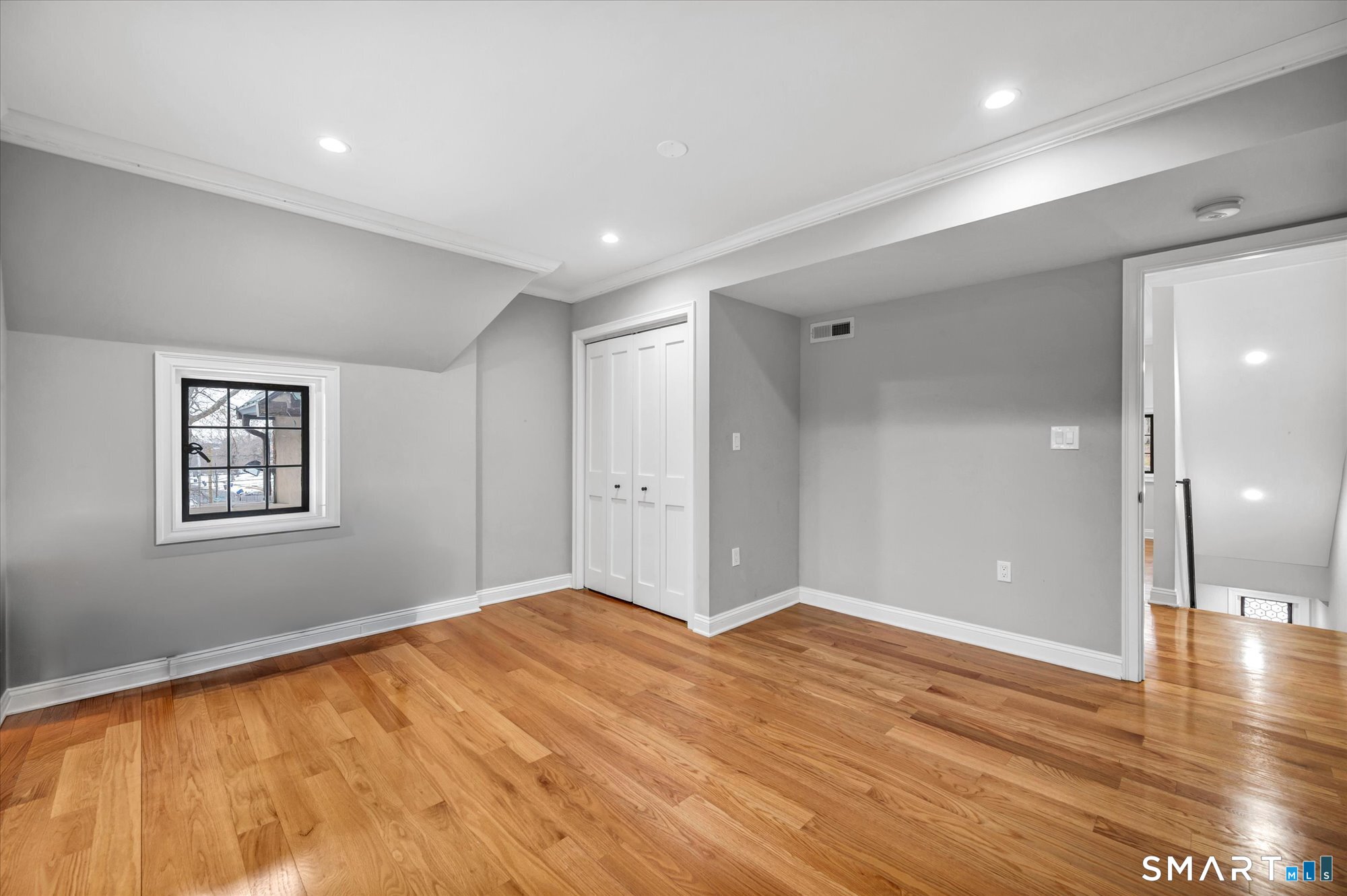 6 West Hill Drive West Hartford CT 06119