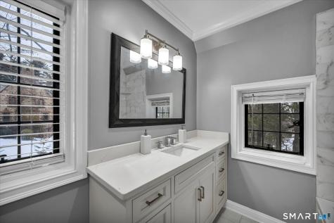 6 West Hill Drive West Hartford CT 06119