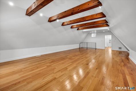 6 West Hill Drive West Hartford CT 06119