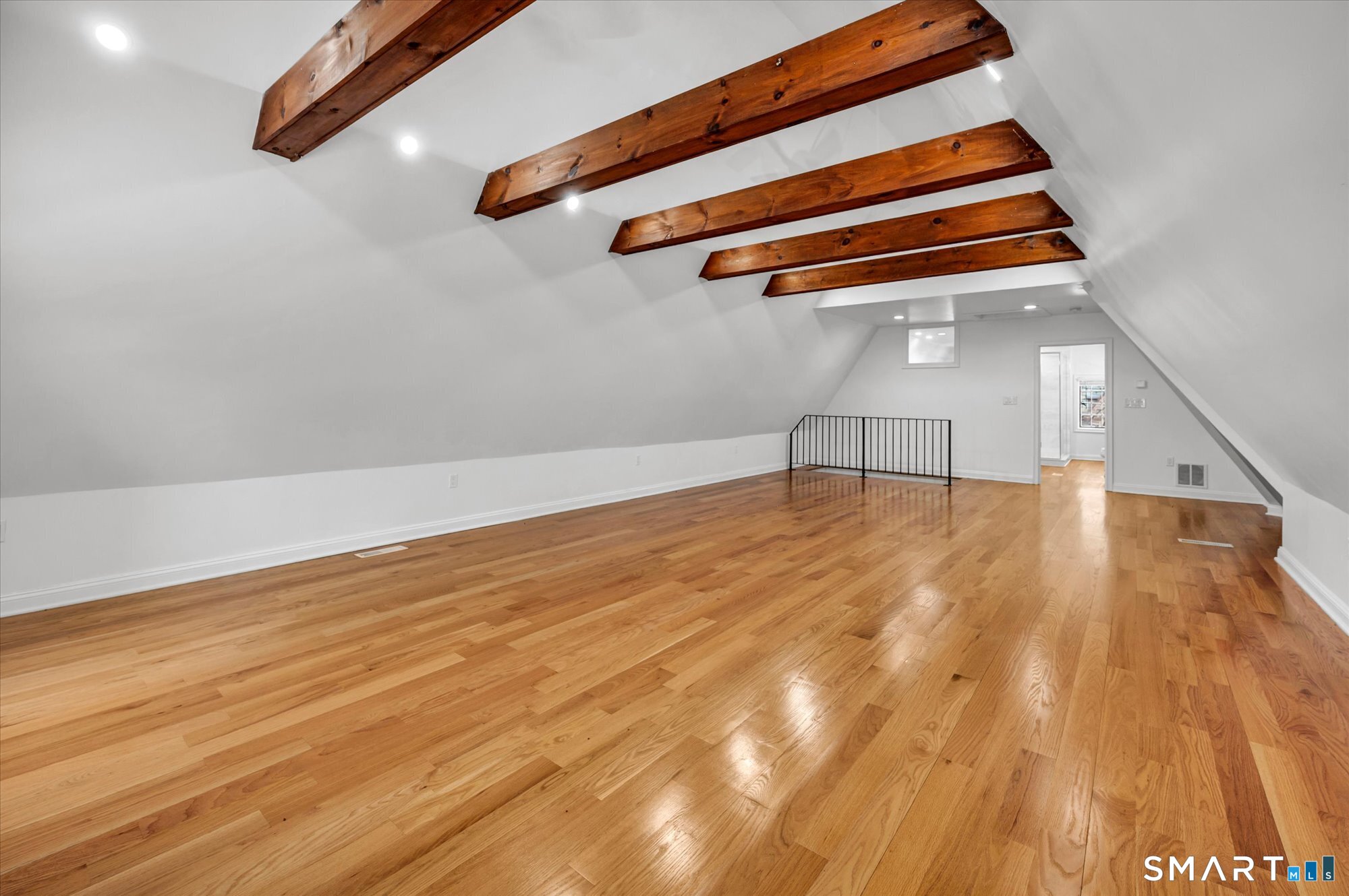 6 West Hill Drive West Hartford CT 06119