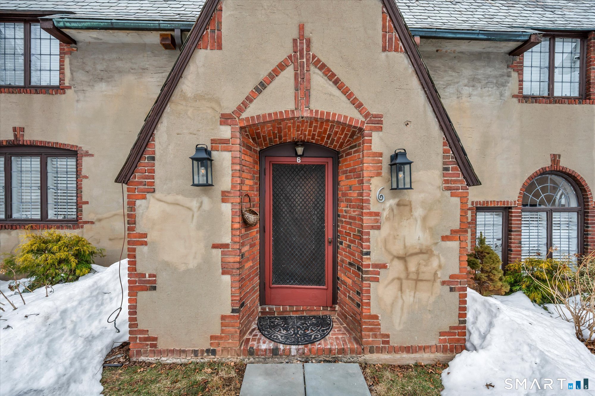 6 West Hill Drive West Hartford CT 06119