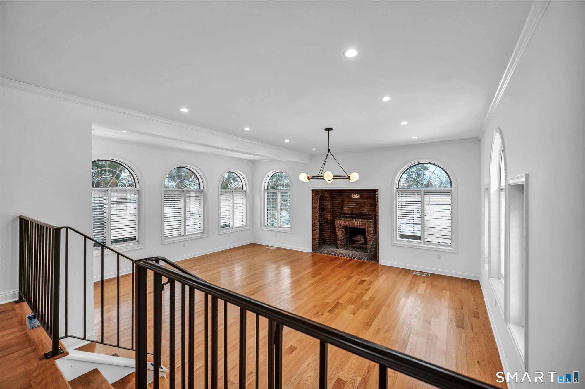 6 West Hill Drive West Hartford CT 06119