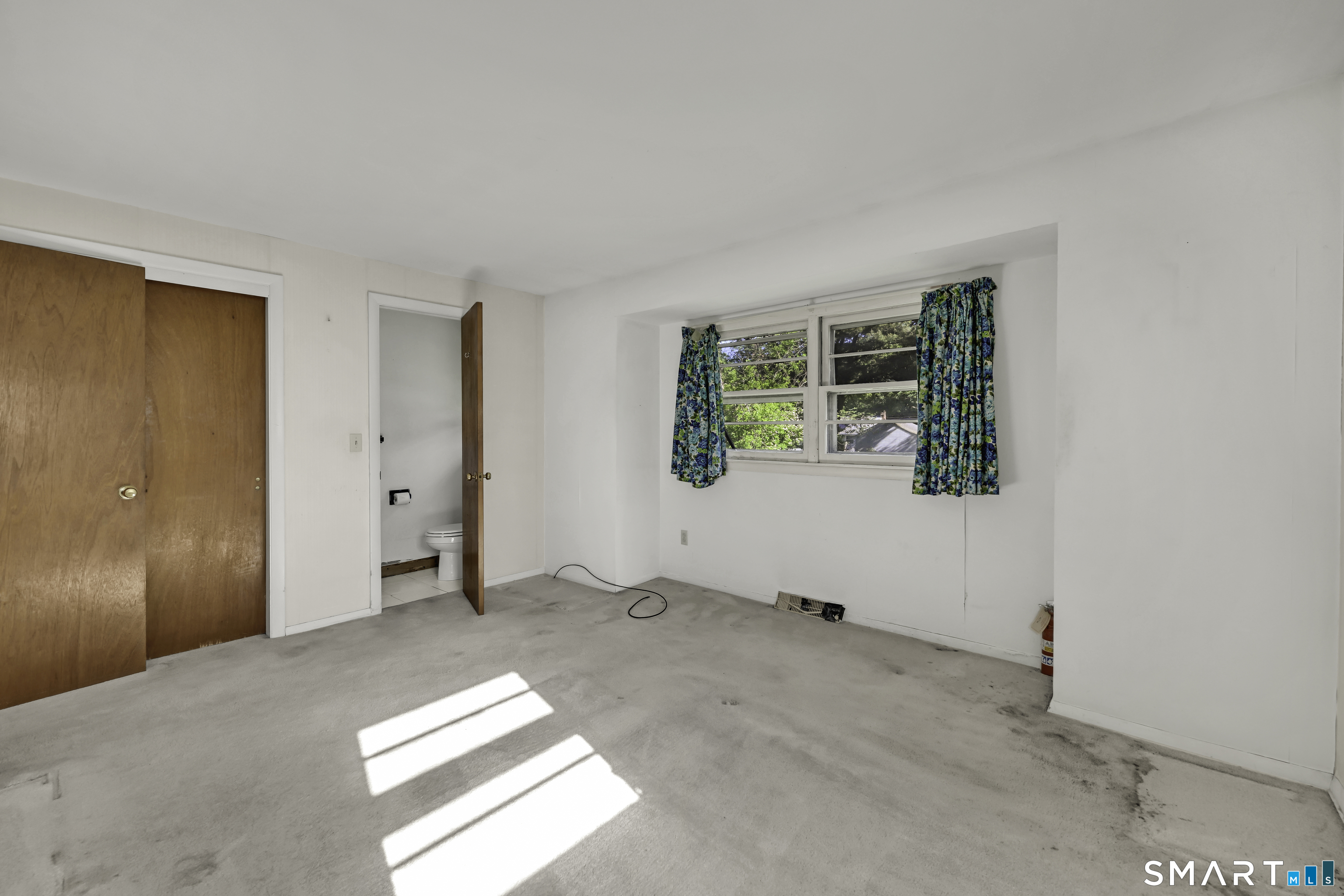126 Beacon Hill Road East Hartford CT 06108