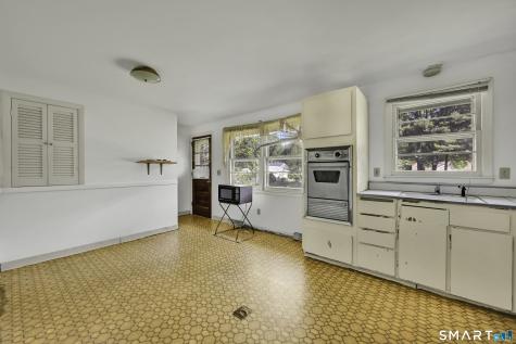 126 Beacon Hill Road East Hartford CT 06108