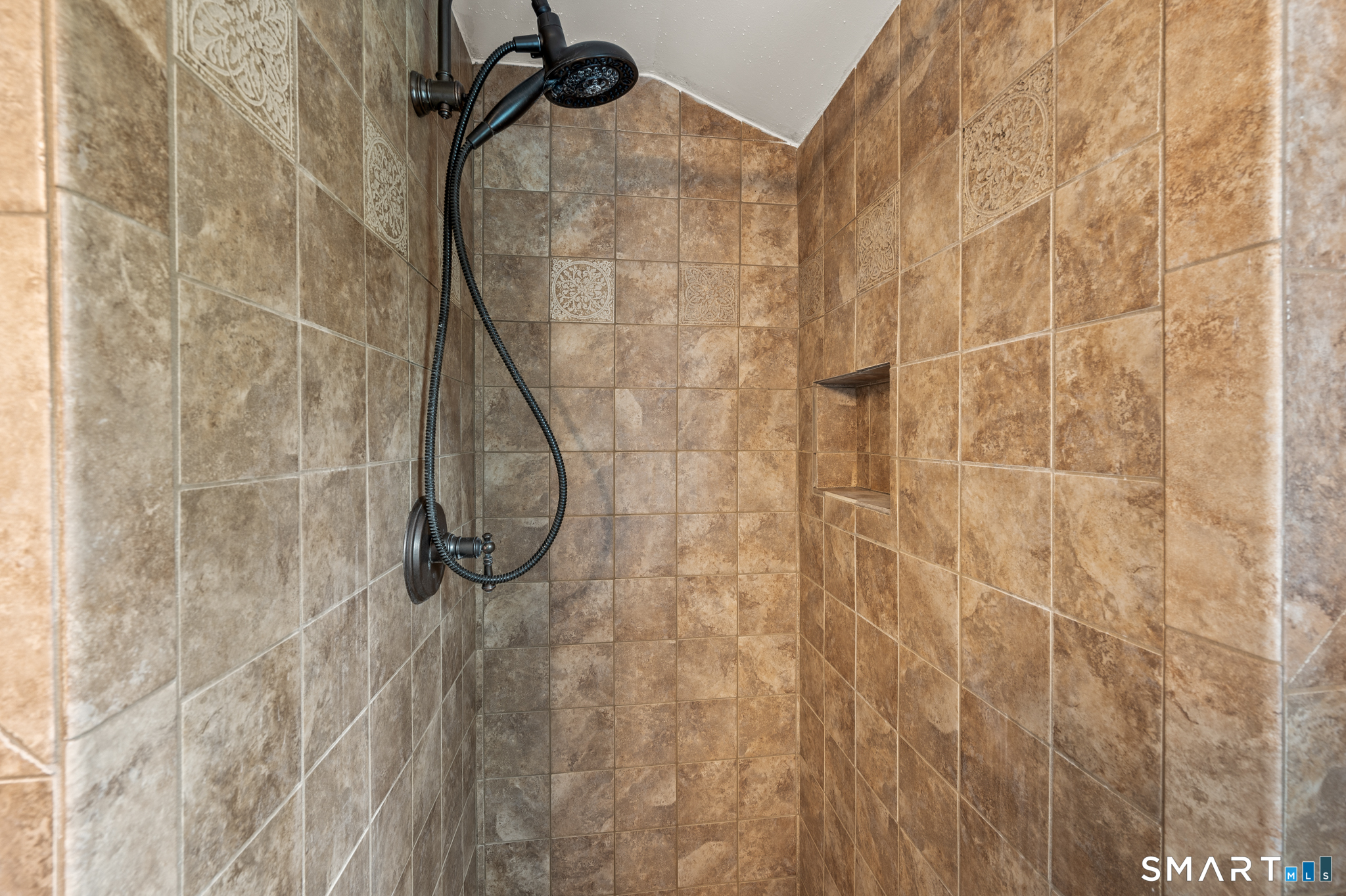 10 Stonegate Drive Portland CT 06480