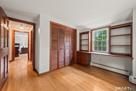 10 Stonegate Drive Portland CT 06480