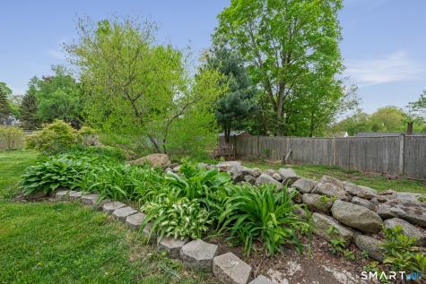 10 Stonegate Drive Portland CT 06480