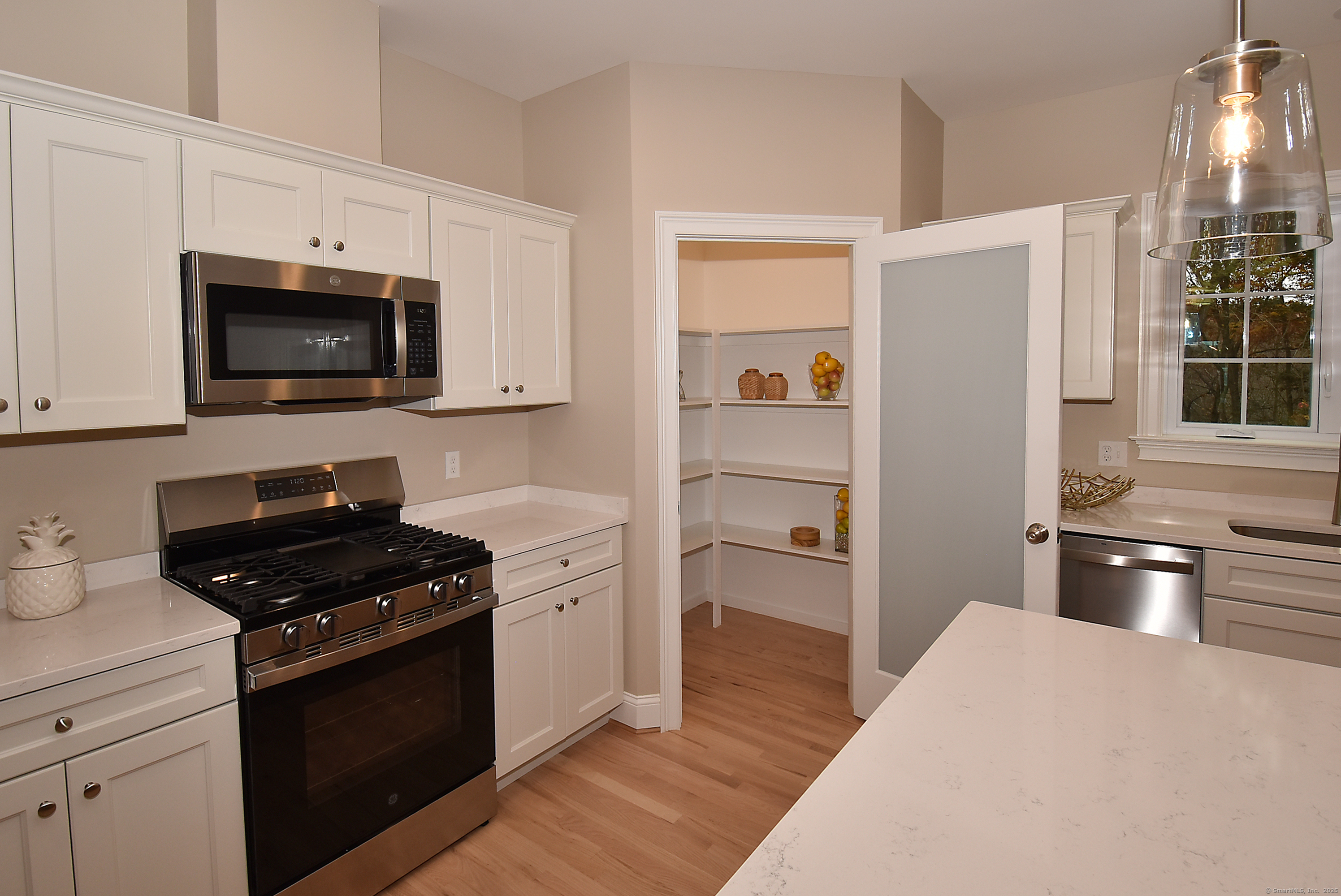 77 Thrall Road East Windsor CT 06016