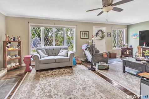 11 Sarah Court West Haven CT 06516
