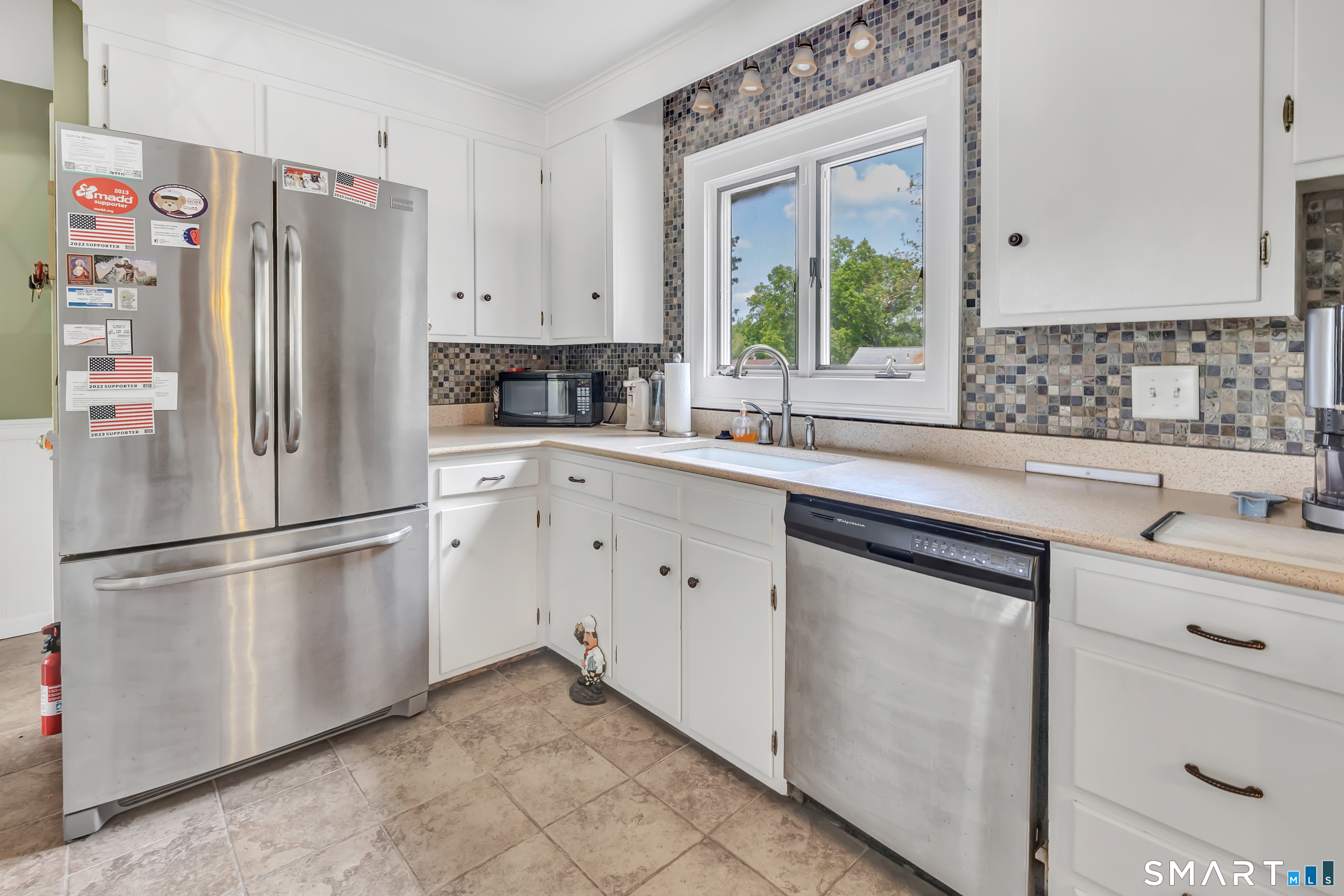11 Sarah Court West Haven CT 06516