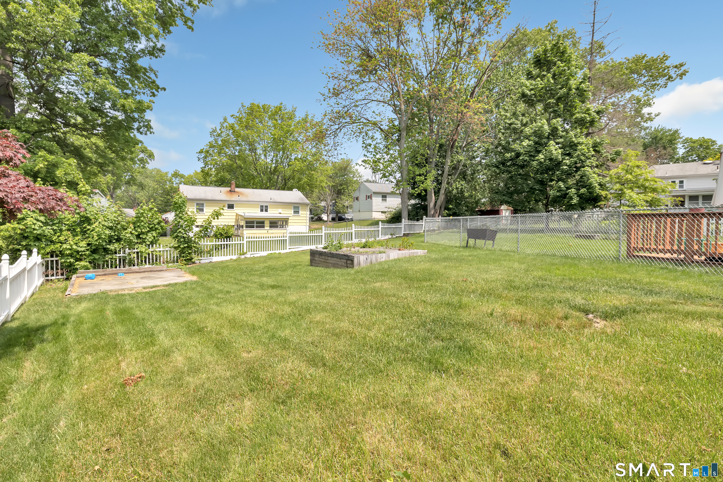11 Sarah Court West Haven CT 06516