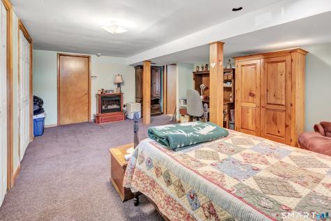 11 Sarah Court West Haven CT 06516