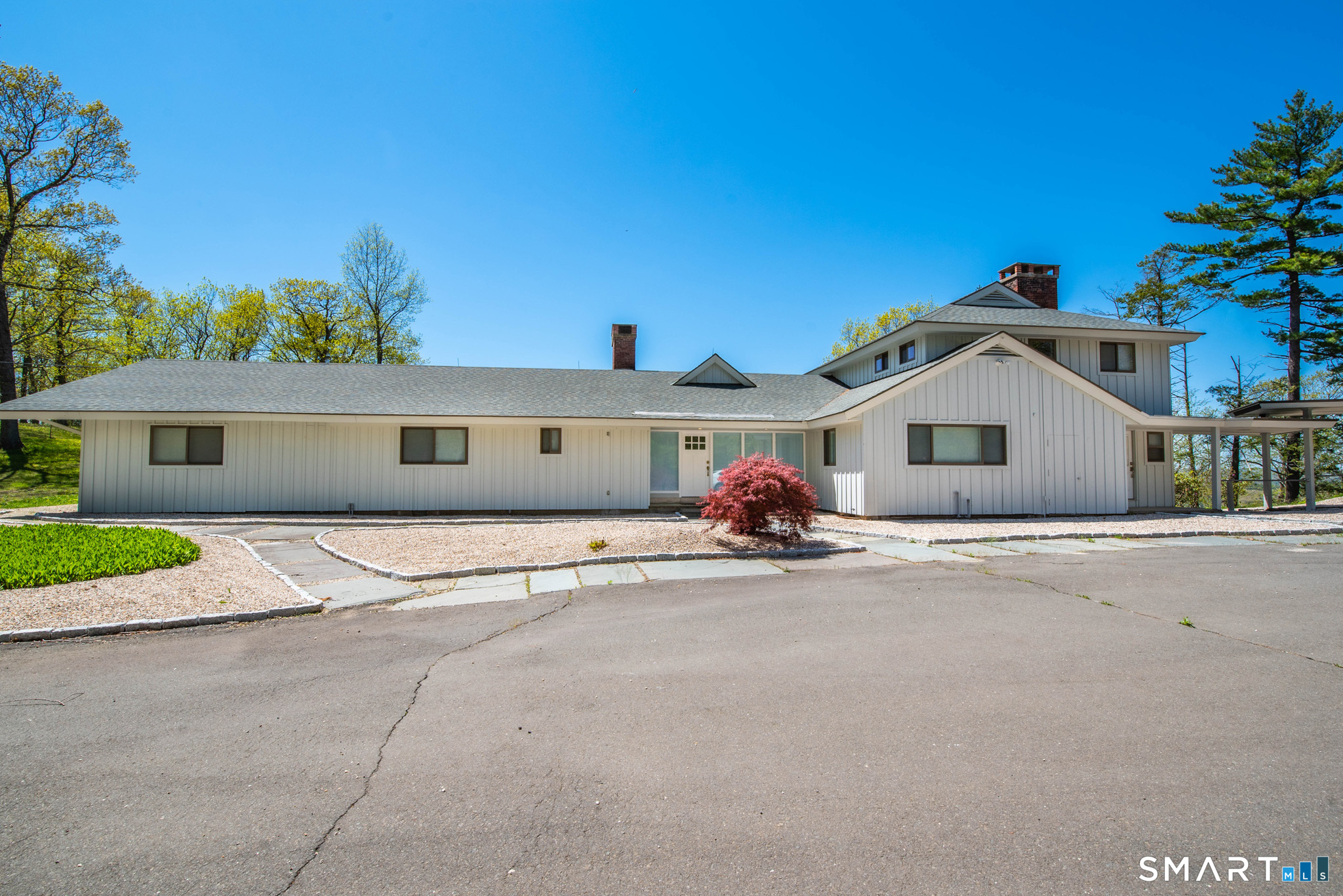 43 Prattling Pond Road Farmington CT 06032