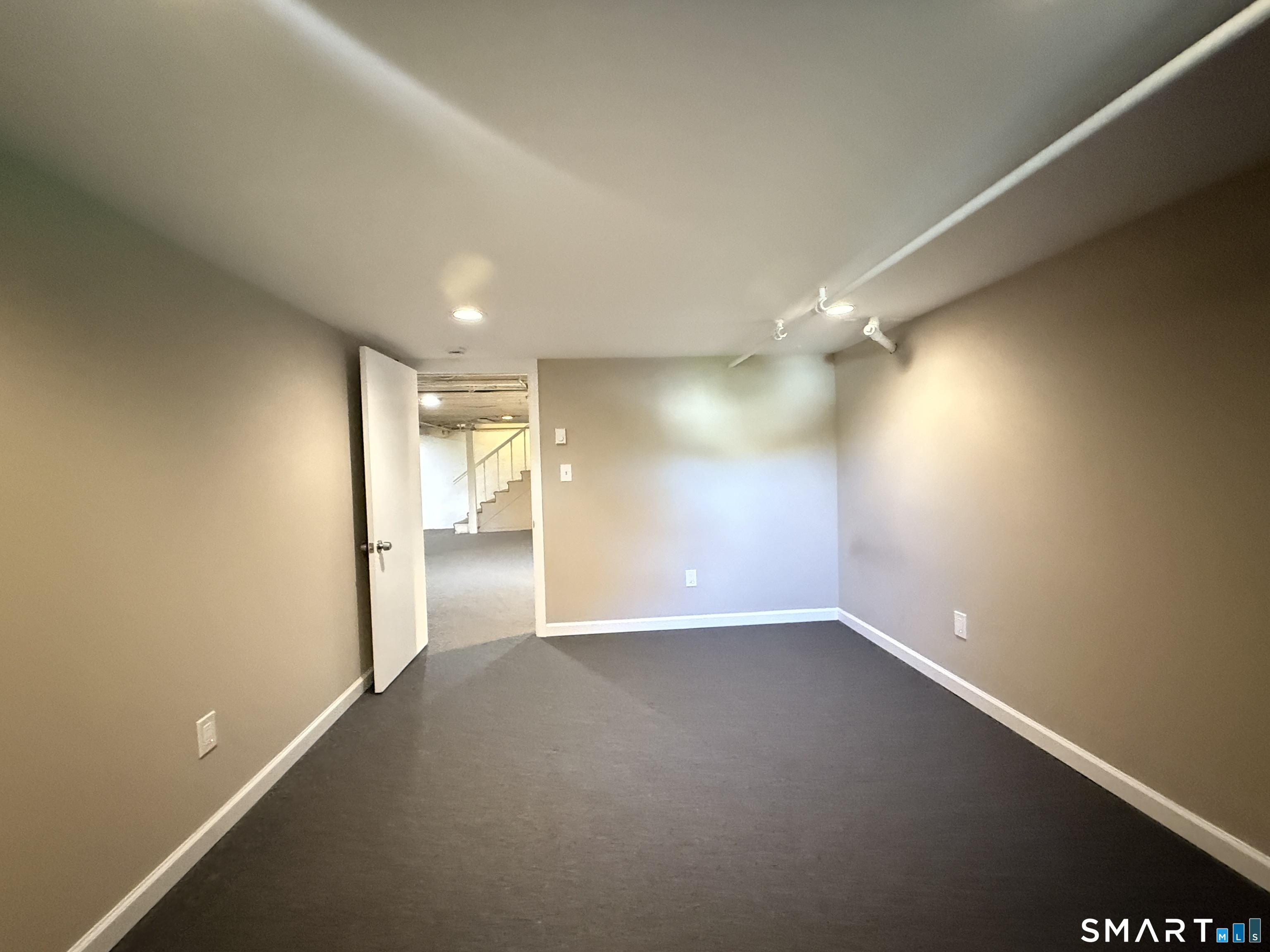 2326 Old Town Road Bridgeport CT 06606