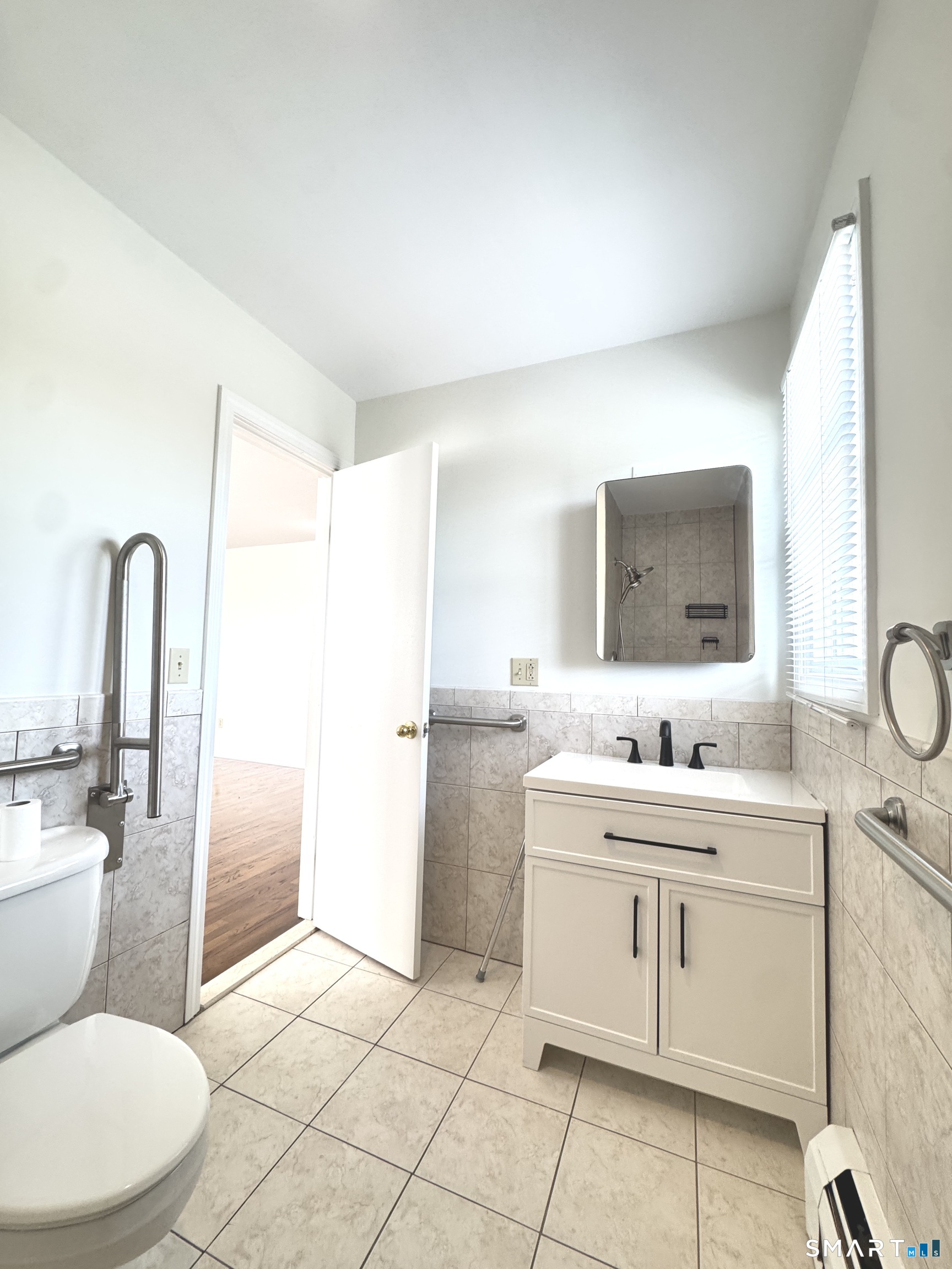 93 New Canaan Avenue Norwalk CT 06850