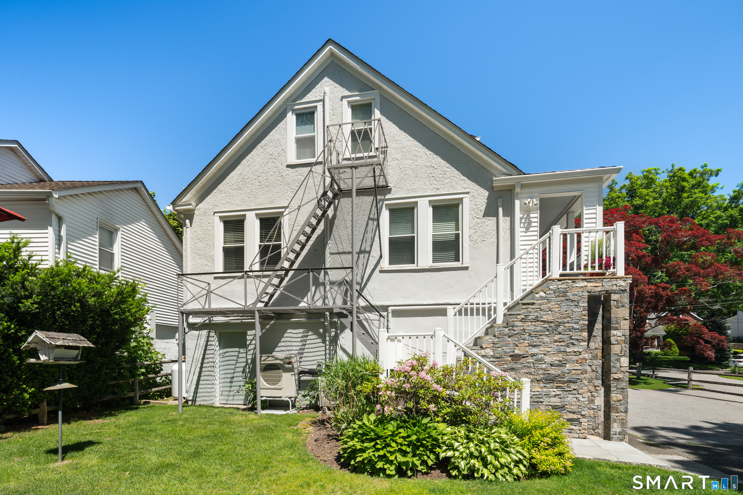 19 Urban Street New Canaan CT 06840