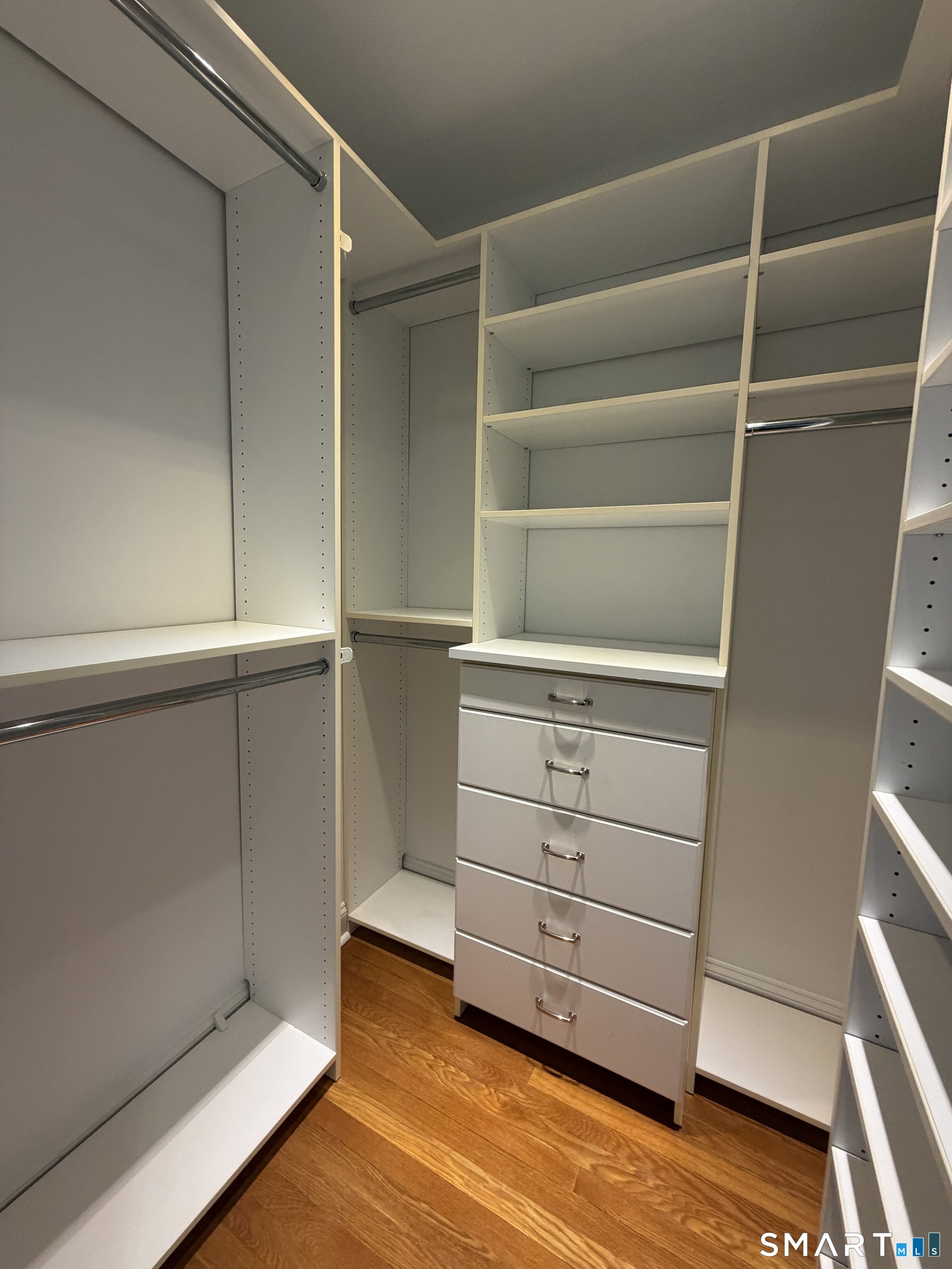 19 Urban Street New Canaan CT 06840
