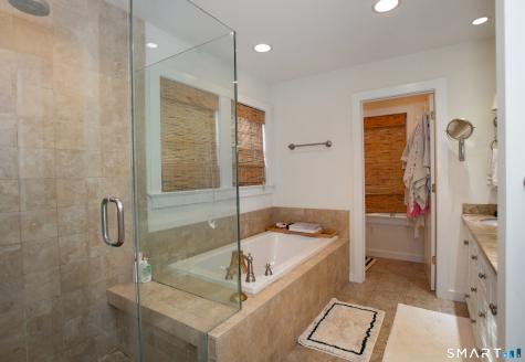 128 Knollwood Drive Ridgefield CT 06877