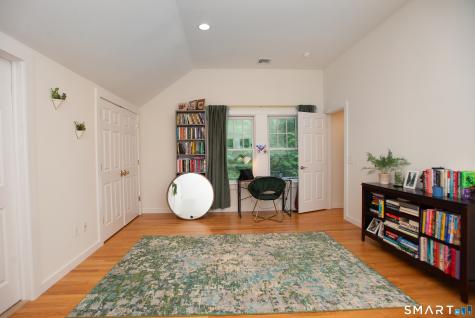 128 Knollwood Drive Ridgefield CT 06877