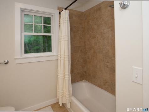 128 Knollwood Drive Ridgefield CT 06877