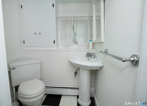 128 Knollwood Drive Ridgefield CT 06877