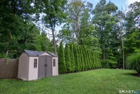 128 Knollwood Drive Ridgefield CT 06877