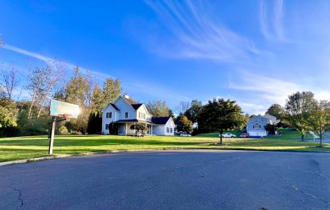 4 Cobblestone Court Naugatuck CT 06770