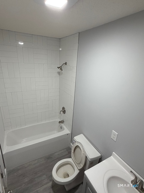 122 River Road Willington CT 06279