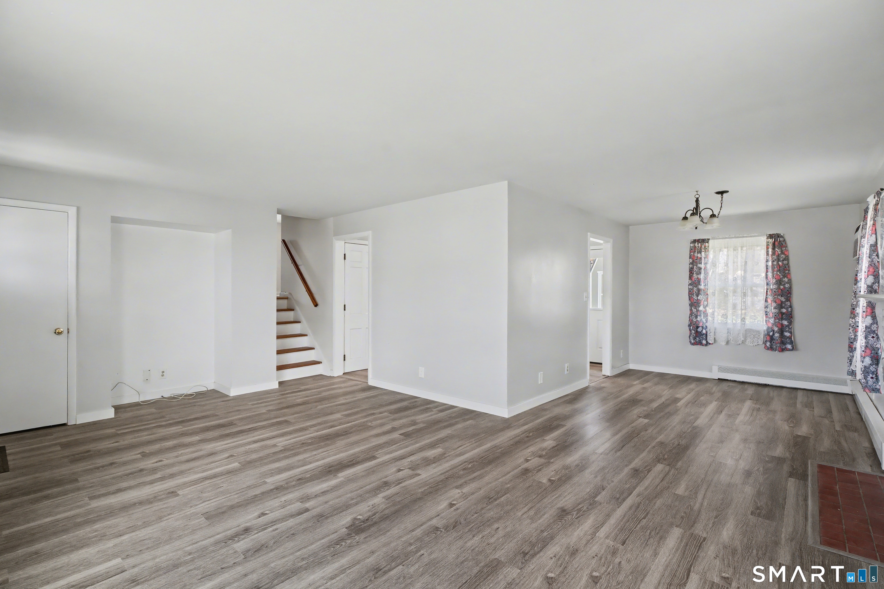 41 Sunnybrook Bend Waterbury CT 06708
