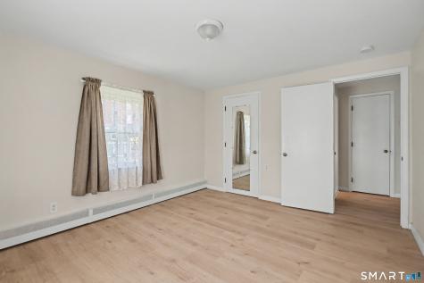 41 Sunnybrook Bend Waterbury CT 06708