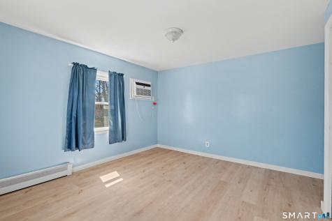 41 Sunnybrook Bend Waterbury CT 06708