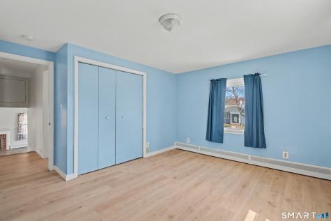 41 Sunnybrook Bend Waterbury CT 06708