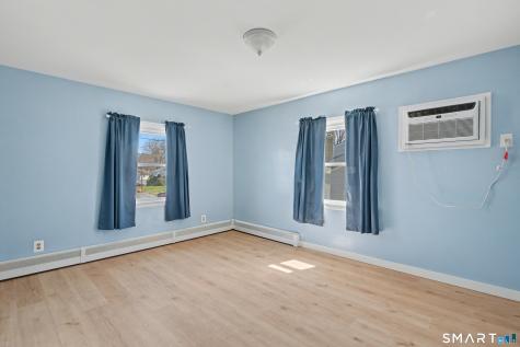 41 Sunnybrook Bend Waterbury CT 06708