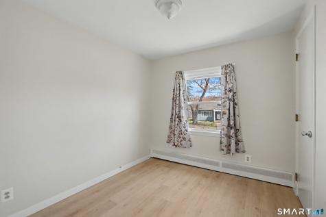 41 Sunnybrook Bend Waterbury CT 06708
