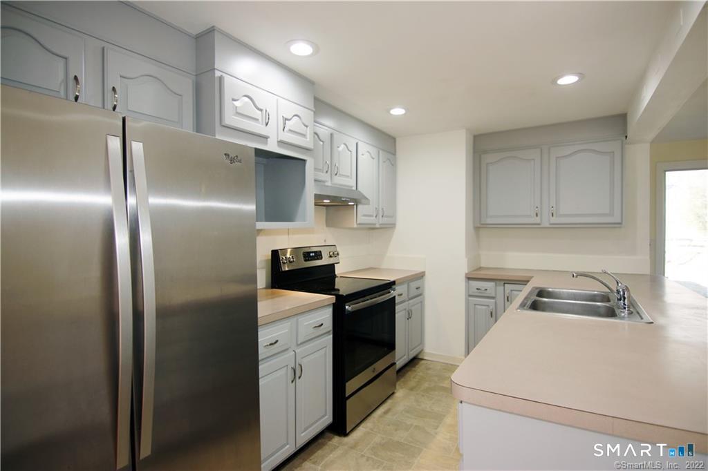 33 River Street New Canaan CT 06840
