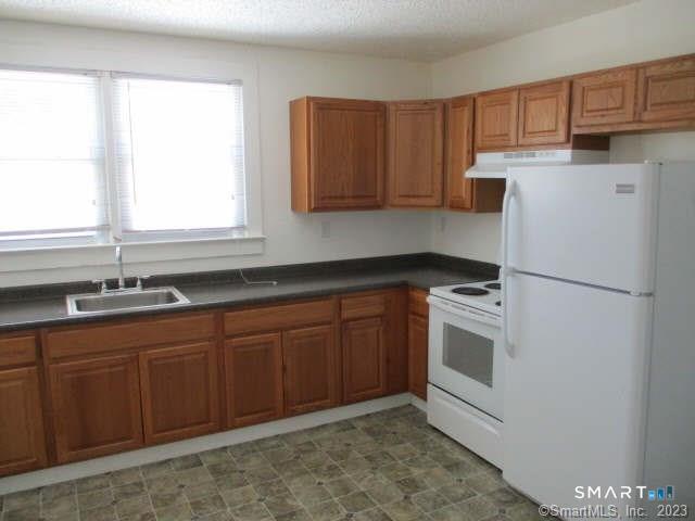 1690 Litchfield Turnpike Woodbridge CT 06525