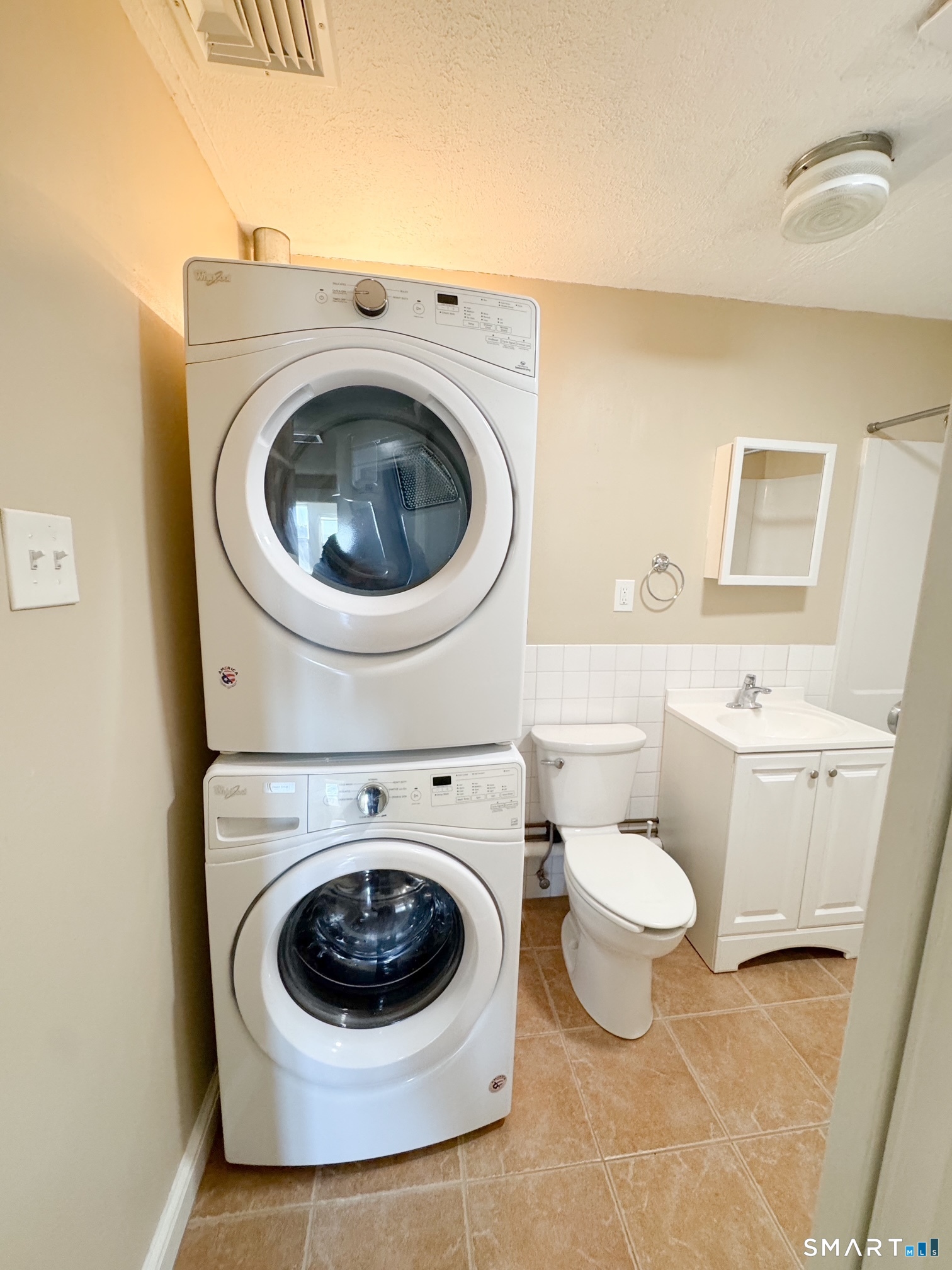 595 North Main Street Suffield CT 06078