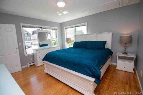 10 Groveway Clinton CT 06413