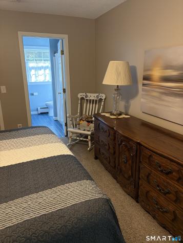 27 Tamarack Drive Bloomfield CT 06002