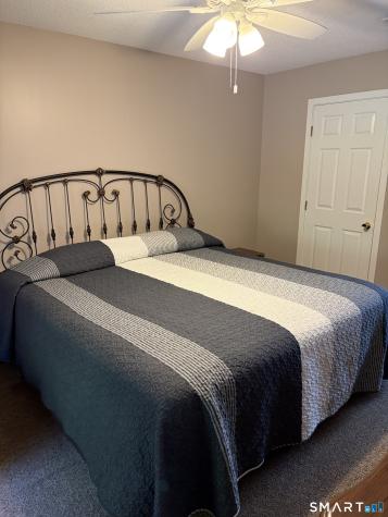 27 Tamarack Drive Bloomfield CT 06002