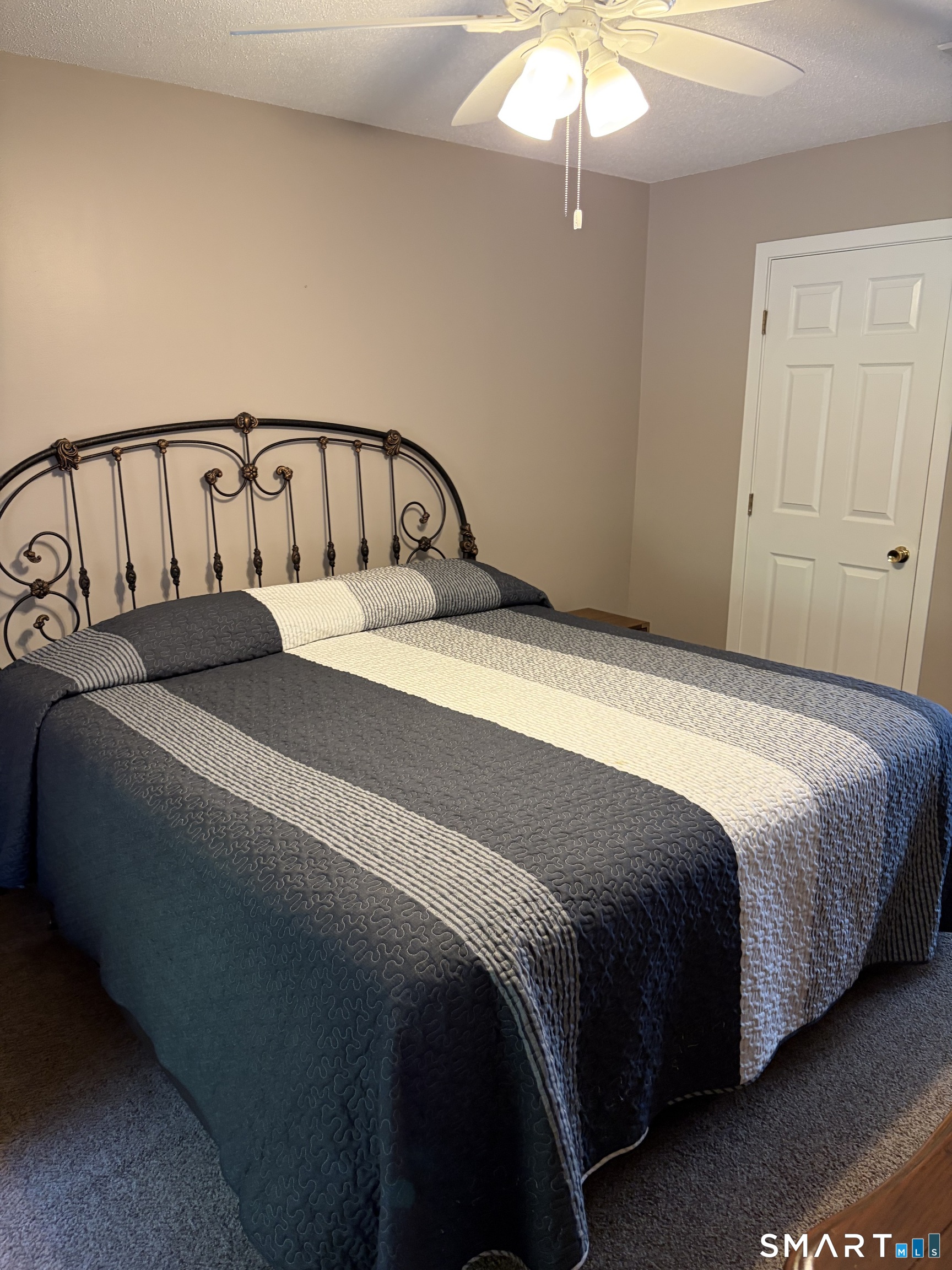 27 Tamarack Drive Bloomfield CT 06002