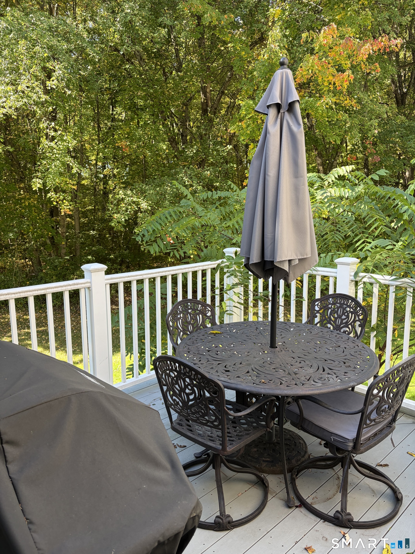 27 Tamarack Drive Bloomfield CT 06002