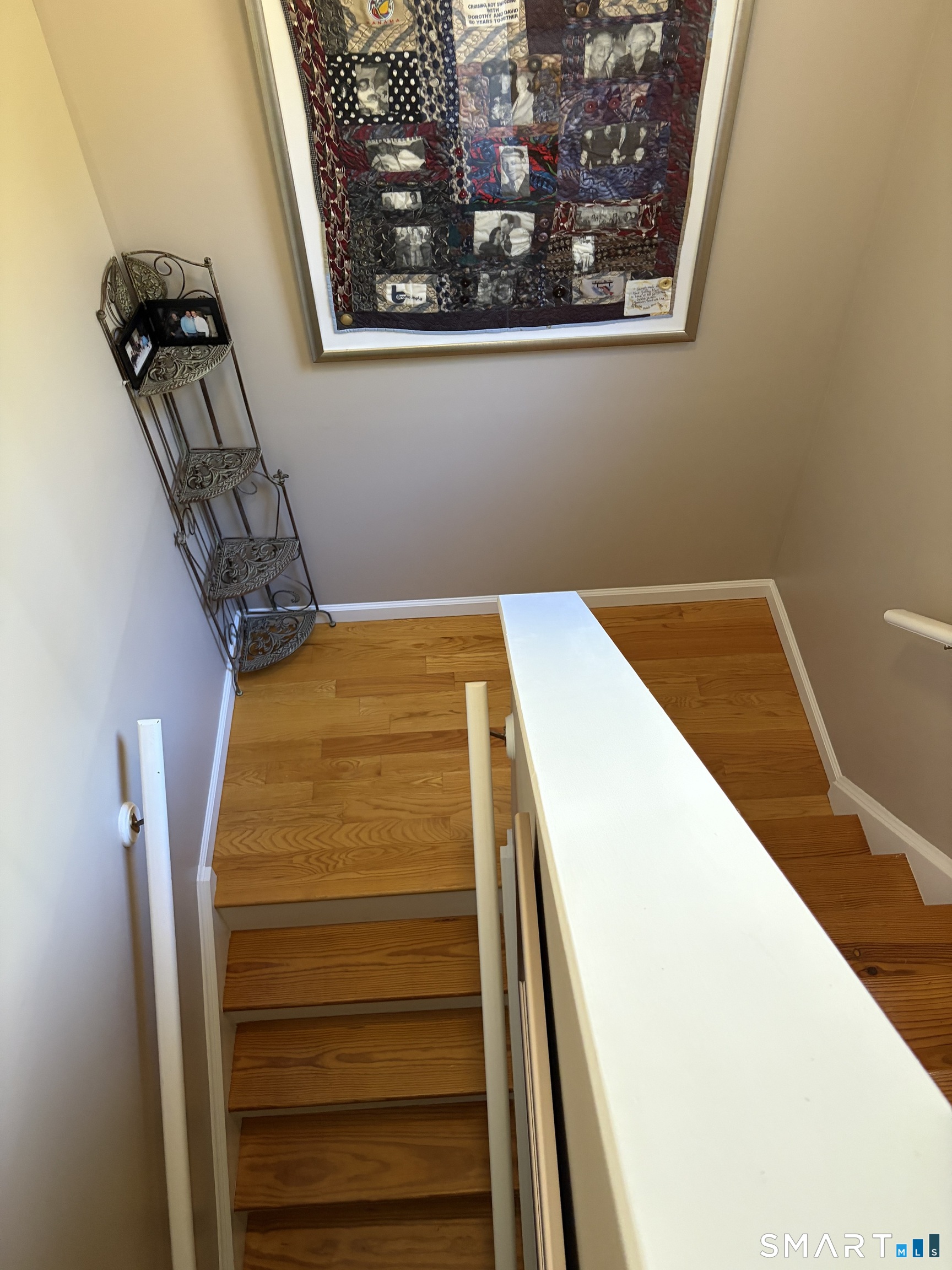 27 Tamarack Drive Bloomfield CT 06002