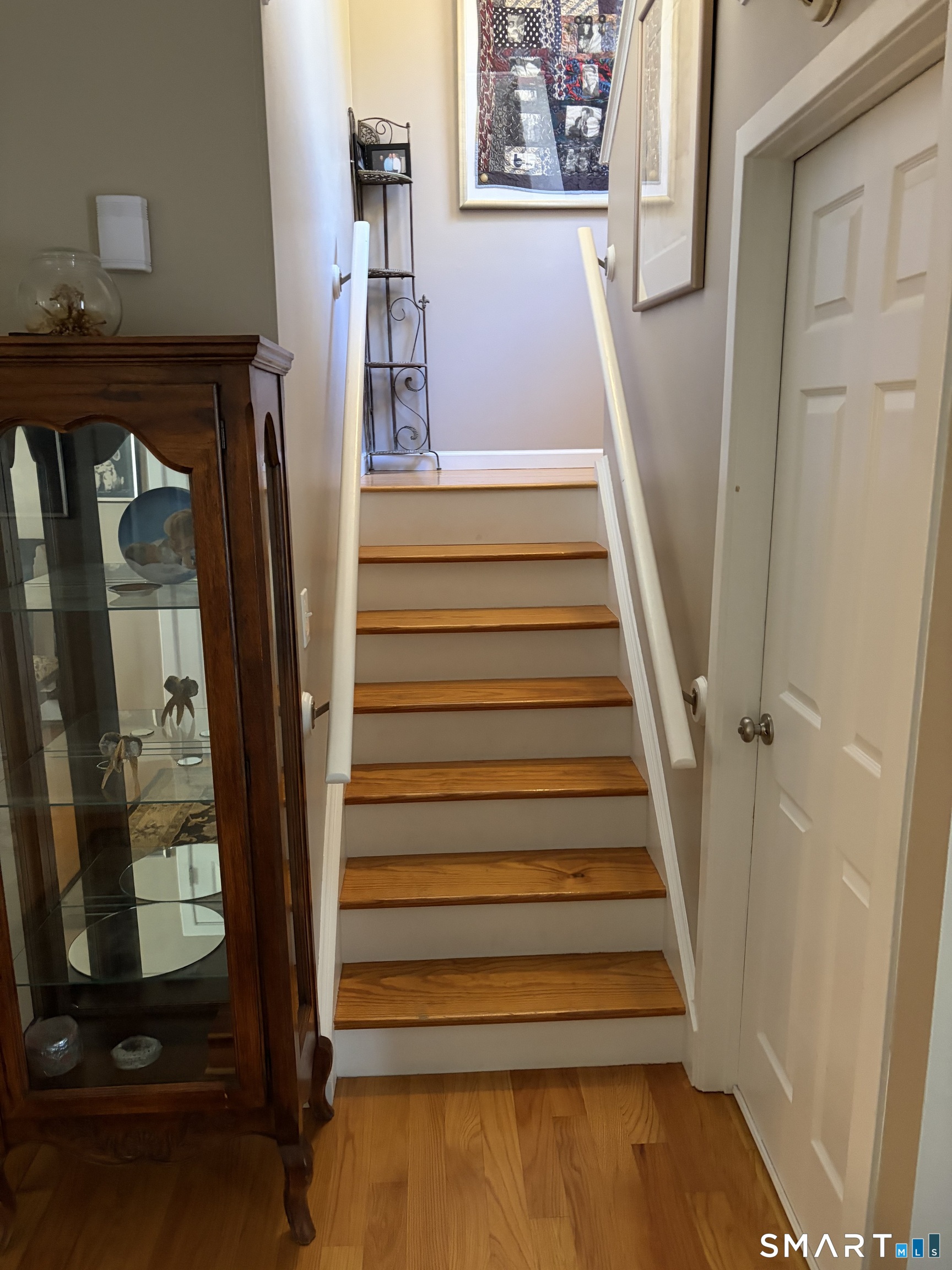 27 Tamarack Drive Bloomfield CT 06002