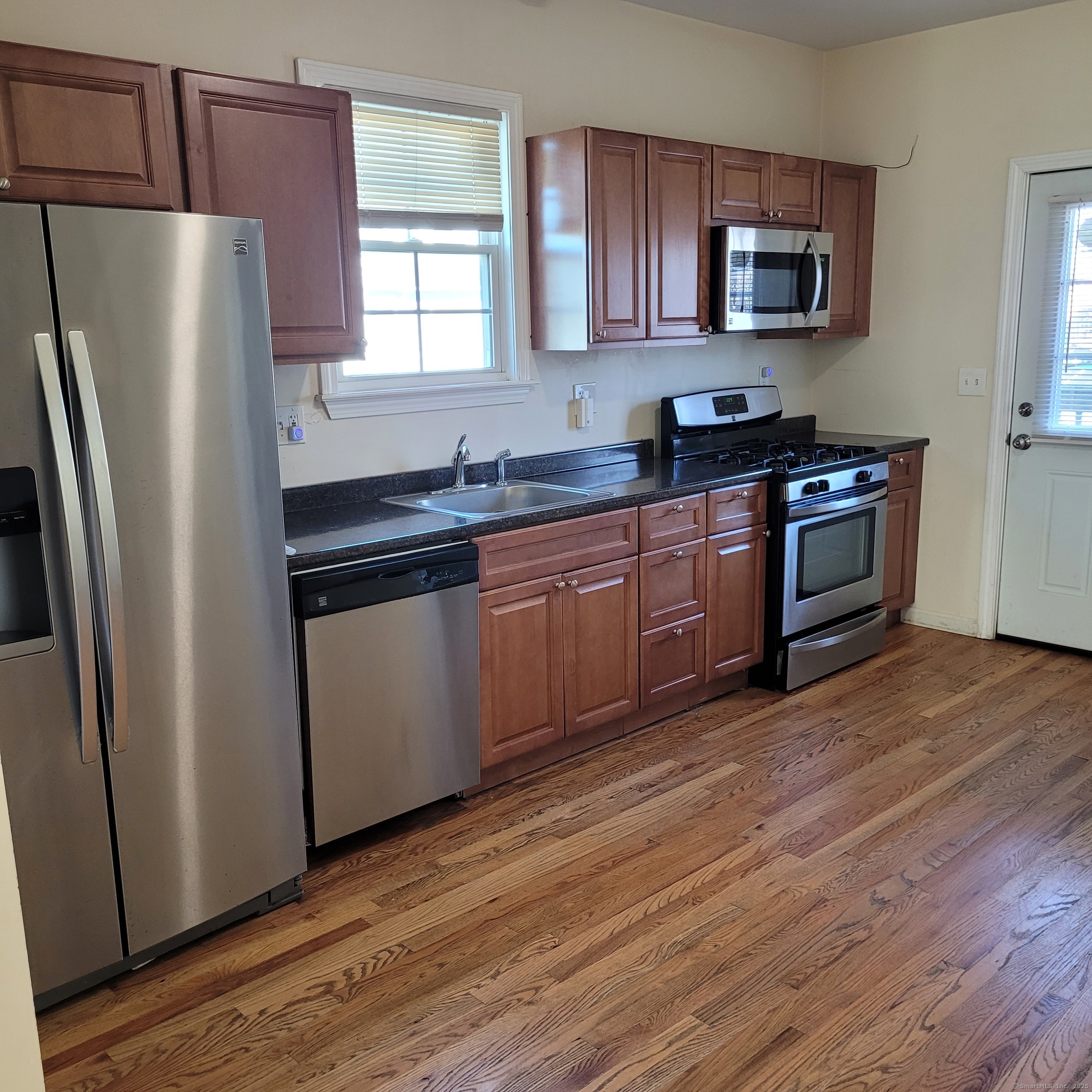 94 Bunnell Street Bridgeport CT 06607