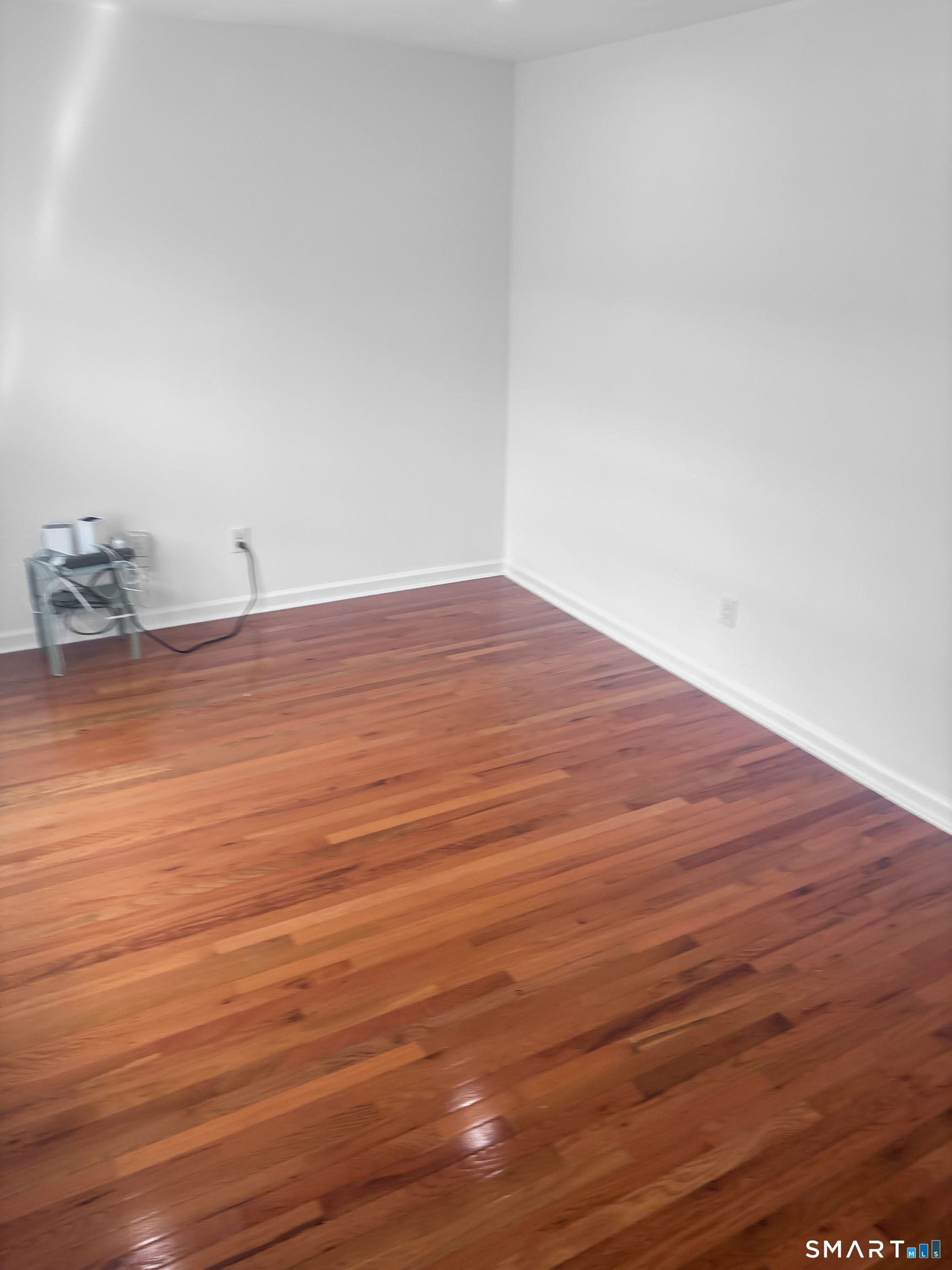 1042 Iranistan Avenue Bridgeport CT 06604
